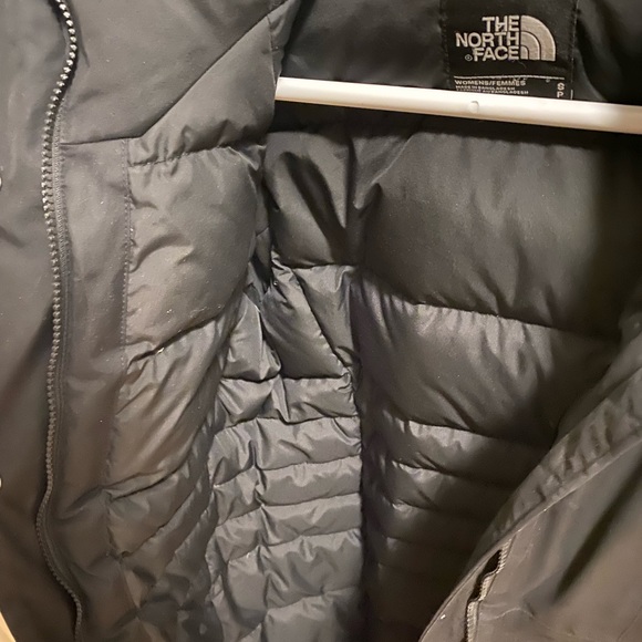 The North Face Women’s Arctic Parka - Picture 5 of 5